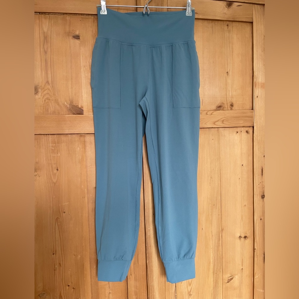 ATHLETA - Salutation Jogger size S (small)